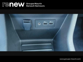 Photo 24 du bon plan RENAULT Clio 1.5 dCi 100ch Evolution - 25 occasion à 16400 €