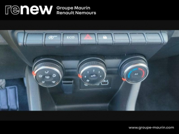 Photo 26 du bon plan RENAULT Clio 1.5 dCi 100ch Evolution - 25 occasion à 16400 €
