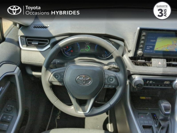 Photo 13 du bon plan TOYOTA RAV4 Hybride 218ch Dynamic 2WD MY22 occasion à 30590 €