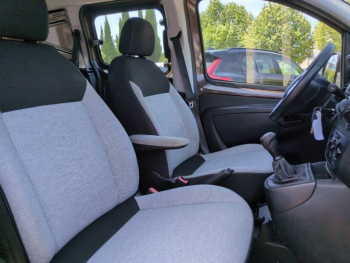 Photo 14 du bon plan FIAT Qubo 1.3 Multijet 95ch Trekking occasion à 8900 €