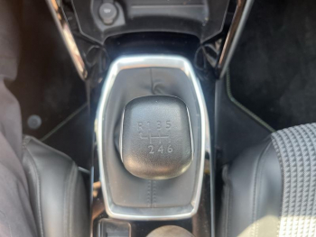 Photo 18 du bon plan PEUGEOT 208 1.2 PureTech 100ch S&S GT occasion à 14990 €