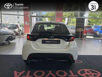 Photo 15 du bon plan TOYOTA Yaris 120 VVT-i Dynamic Business 5p MC24 occasion à 17990 €