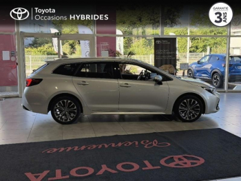 Photo 4 du bon plan TOYOTA Corolla Touring Spt 1.8 140ch Design MY24 occasion à 26990 €