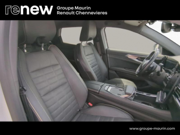 Photo 17 du bon plan RENAULT Austral 1.2 E-Tech full hybrid 200ch Iconic occasion à 25999 €