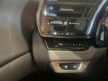 Photo 23 du bon plan LEXUS RX 450h+ Luxe 4WD MY24 occasion à 67190 €
