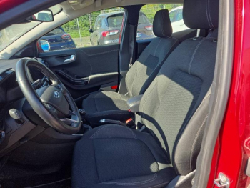 Photo 9 du bon plan FORD Puma 1.0 EcoBoost 125ch mHEV Titanium 6cv occasion à 12770 €