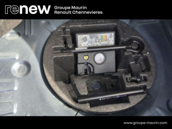 Photo 13 du bon plan RENAULT Zoe Intens charge normale R135 occasion à 11999 €