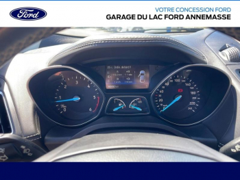 Photo 8 du bon plan FORD Kuga 2.0 TDCi 150ch Stop&Start Vignale 4x2 Euro6.2 occasion à 17890 €