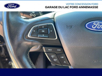 Photo 21 du bon plan FORD Kuga 2.0 TDCi 150ch Stop&Start Vignale 4x2 Euro6.2 occasion à 17890 €