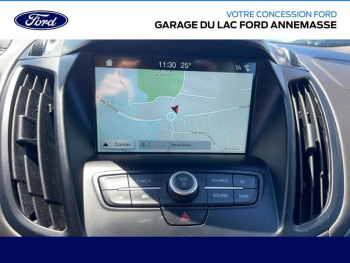 Photo 23 du bon plan FORD Kuga 2.0 TDCi 150ch Stop&Start Vignale 4x2 Euro6.2 occasion à 17890 €