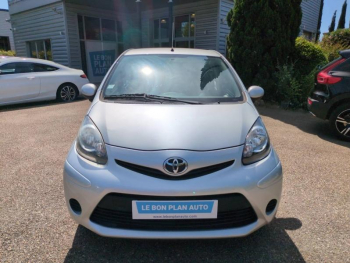 Photo 7 du bon plan TOYOTA Aygo 1.0 VVT-i 68ch Dynamic 5p occasion à 5980 €