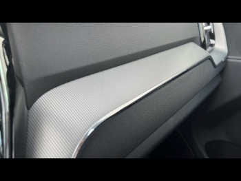 Photo 20 du bon plan VOLVO XC60 T6  350 cv ( 253 + 145 ch ) Plus Style Dark occasion à 45900 €