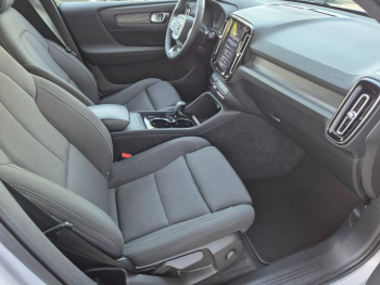 Photo 18 du bon plan VOLVO XC40 Recharge 231ch Start EDT occasion à 28490 €