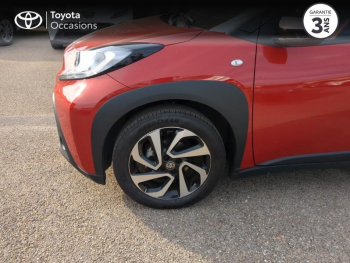 Photo 16 du bon plan TOYOTA Aygo X 1.0 VVT-i 72ch Design S-CVT MY24 occasion à 15990 €