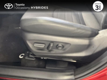 Photo 23 du bon plan TOYOTA C-HR 1.8 Hybride 140ch Collection Pack Techno occasion à 29990 €