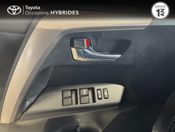 Photo 22 du bon plan TOYOTA RAV4 197 Hybride Black Edition AWD CVT occasion à 24990 €