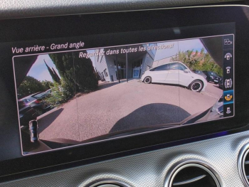 Photo 25 du bon plan MERCEDES-BENZ Classe E 220 d 194ch Executive 9G-Tronic occasion à 21900 €