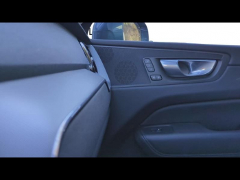 Photo 28 du bon plan VOLVO XC60 T6 350 cv ( 253 + 145 ch ) Plus  - Style Chrome 4 roues motrices occasion à 49390 €