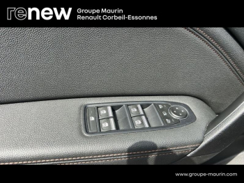 Photo 16 du bon plan RENAULT Captur 1.6 E-Tech hybride 145ch Initiale Paris -21B occasion à 20890 €