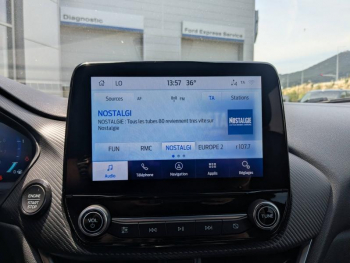 Photo 12 du bon plan FORD Puma 1.0 EcoBoost 125ch S&S mHEV ST-Line X Powershift occasion à 20500 €
