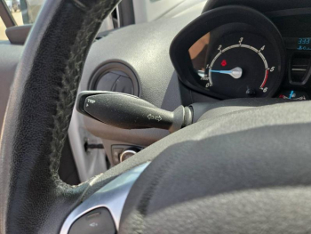 Photo 17 du bon plan FORD Transit Courier VUL 1.5 TDCI 100ch Stop&Start Trend occasion à 11490 €