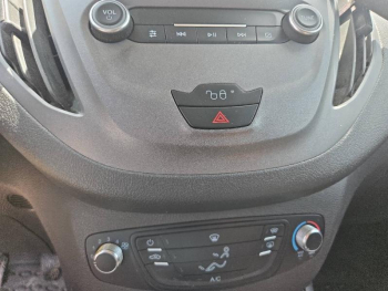 Photo 25 du bon plan FORD Transit Courier VUL 1.5 TDCI 100ch Stop&Start Trend occasion à 11490 €