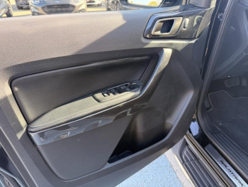 Photo 12 du bon plan FORD Ranger VUL 2.0 TDCi 213ch Double Cabine Wildtrak BVA10 occasion à 29990 €