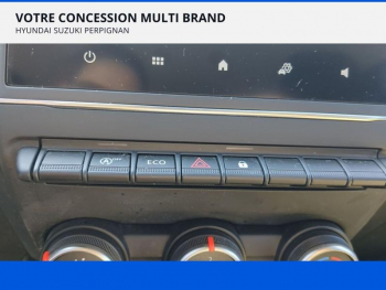 Photo 21 du bon plan RENAULT Clio 1.0 TCe 100ch Zen occasion à 12490 €