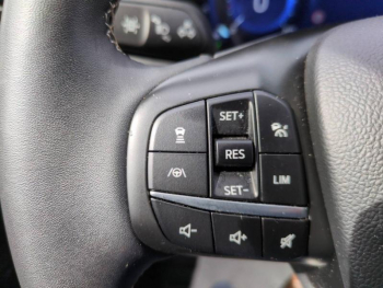 Photo 15 du bon plan FORD Kuga 2.5 Duratec 190ch FHEV E85 Vignale BVA occasion à 27900 €