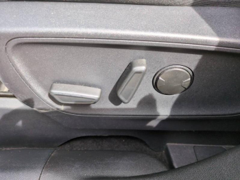 Photo 18 du bon plan FORD Kuga 2.5 Duratec 190ch FHEV E85 Vignale BVA occasion à 27900 €