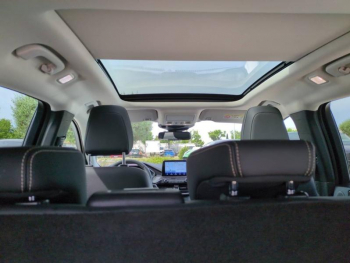 Photo 23 du bon plan FORD Kuga 2.5 Duratec 190ch FHEV E85 Vignale BVA occasion à 27900 €