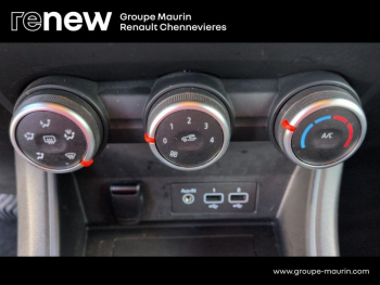 Photo 26 du bon plan RENAULT Captur 1.0 TCe 90ch Zen -21 occasion à 14990 €