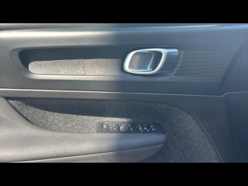 Photo 14 du bon plan VOLVO C40 Recharge 231ch Start occasion à 28900 €