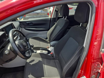 Photo 13 du bon plan HYUNDAI i20 1.0 T-GDi 100ch Hybrid Business occasion à 14690 €