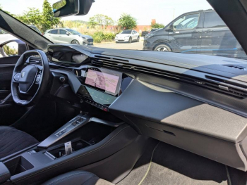 Photo 18 du bon plan PEUGEOT 308 1.2 PureTech 130ch S&S GT EAT8 occasion à 17400 €