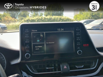 Photo 15 du bon plan TOYOTA C-HR 122h Dynamic 2WD E-CVT MY20 occasion à 18500 €