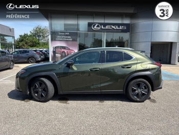 Photo 3 du bon plan LEXUS UX 300h Luxe TO 2WD MC occasion à 33990 €