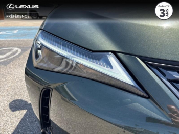 Photo 17 du bon plan LEXUS UX 300h Luxe TO 2WD MC occasion à 33990 €