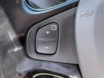 Photo 16 du bon plan RENAULT Captur 0.9 TCe 90ch Stop&Start energy Intens eco² occasion à 6800 €
