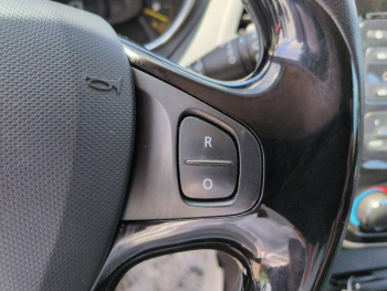 Photo 17 du bon plan RENAULT Captur 0.9 TCe 90ch Stop&Start energy Intens eco² occasion à 6800 €