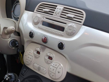 Photo 16 du bon plan FIAT 500 1.2 8v 69ch Petite Robe Noire occasion à 6500 €