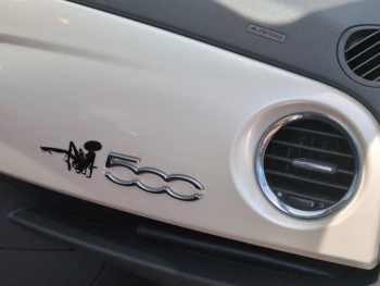 Photo 17 du bon plan FIAT 500 1.2 8v 69ch Petite Robe Noire occasion à 6500 €
