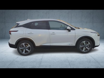 Photo 4 du bon plan NISSAN Qashqai e-POWER 190ch N-Connecta 2022 occasion à 27990 €