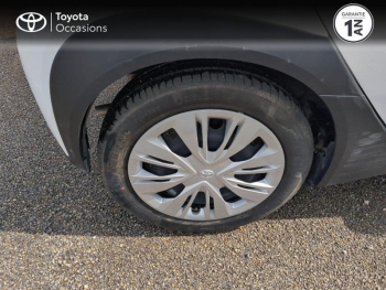 Photo 16 du bon plan TOYOTA Aygo X 1.0 VVT-i 72ch Dynamic MY23 occasion à 12980 €
