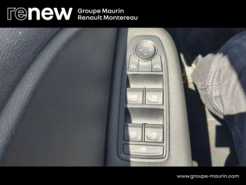 Photo 16 du bon plan RENAULT Clio 1.0 TCe 100ch Evolution GPL occasion à 14900 €