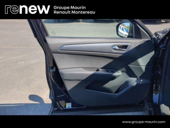 Photo 20 du bon plan RENAULT Arkana 1.3 TCe 140ch mild hybrid Evolution EDC -23 occasion à 19900 €