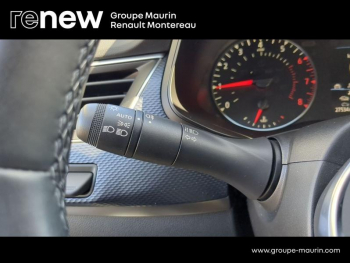 Photo 22 du bon plan RENAULT Arkana 1.3 TCe 140ch mild hybrid Evolution EDC -23 occasion à 19900 €