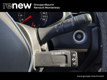 Photo 23 du bon plan RENAULT Arkana 1.3 TCe 140ch mild hybrid Evolution EDC -23 occasion à 19900 €