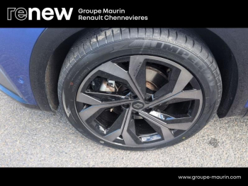 Photo 10 du bon plan RENAULT Austral 1.2 E-Tech full hybrid 200ch Techno esprit Alpine occasion à 30999 €