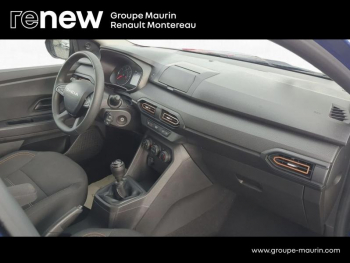 Photo 13 du bon plan DACIA Sandero 1.0 TCe 90ch Stepway Essential occasion à 14490 €